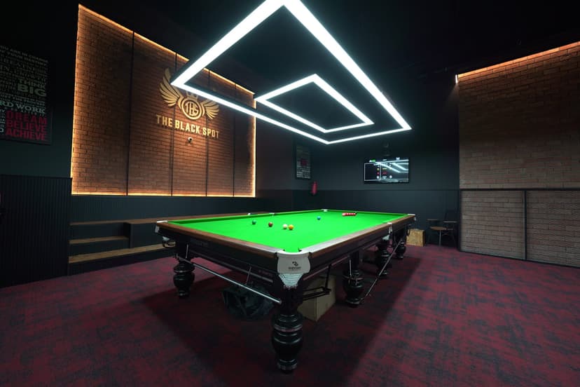 The main snooker table at THE BLACK SPOT